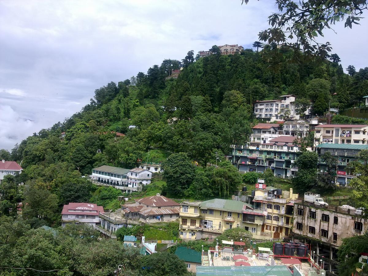 Hotel Silver Rock Mussoorie Exterior foto